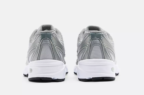 New Balance 740 Cinzento