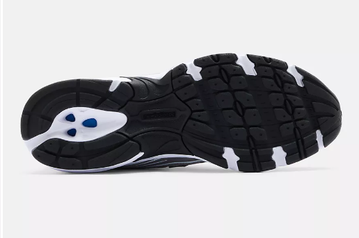 New Balance 740 Branco e Preto