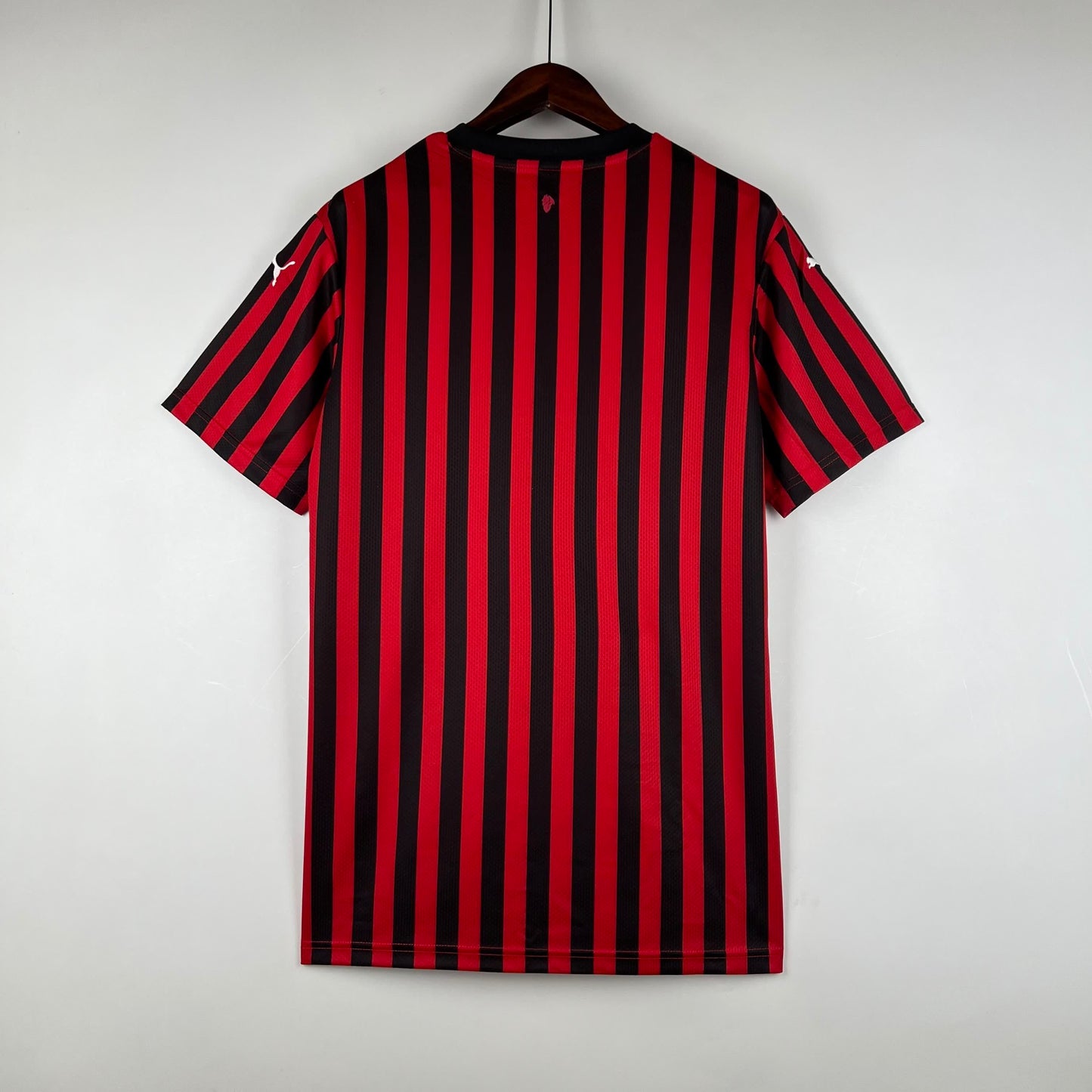 Camisola Retro AC Milan 19/20
