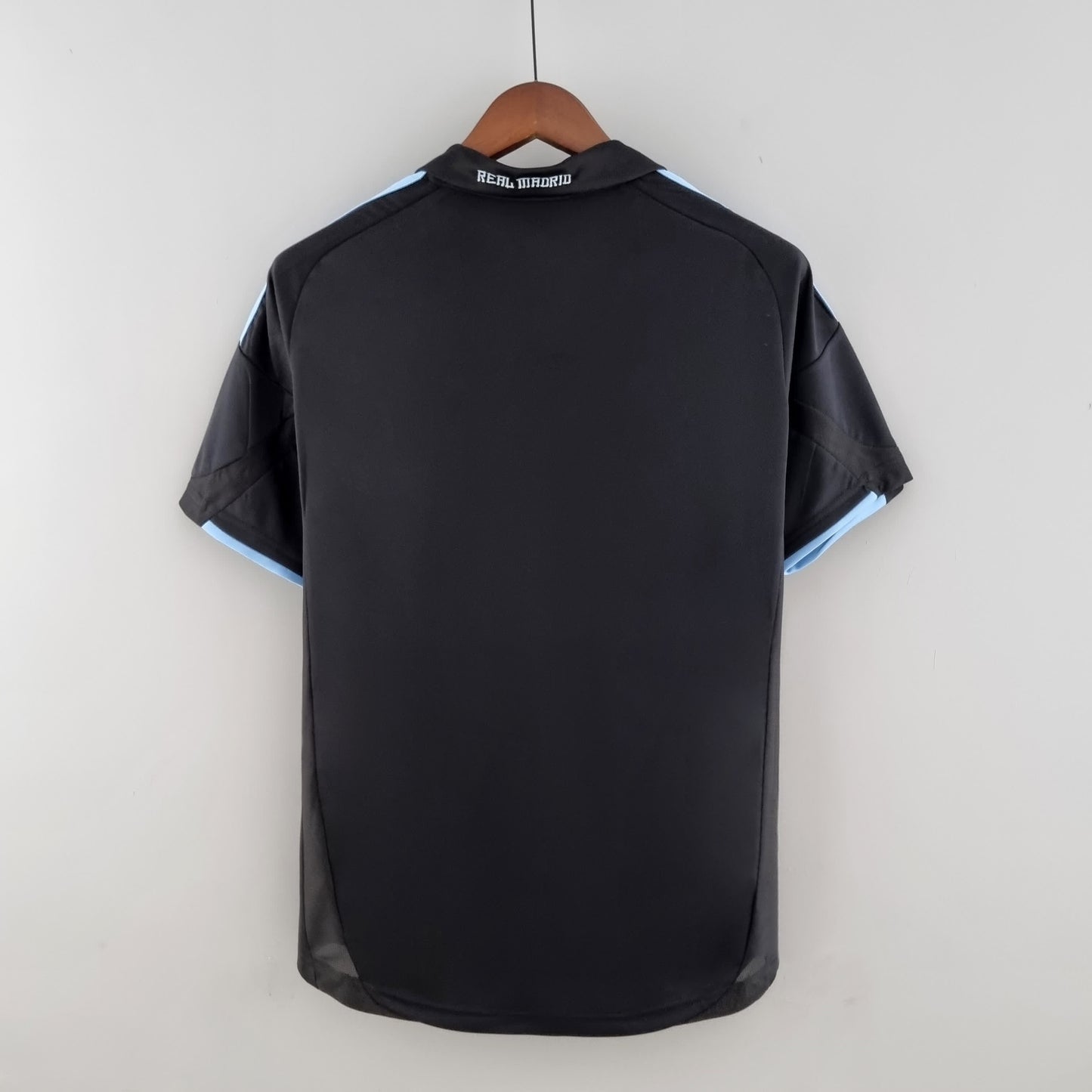Camisola Retro Real Madrid 09/10 Alternativa