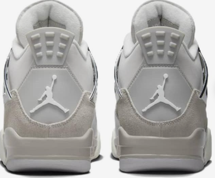 Air Jordan 4 Frozen Moments