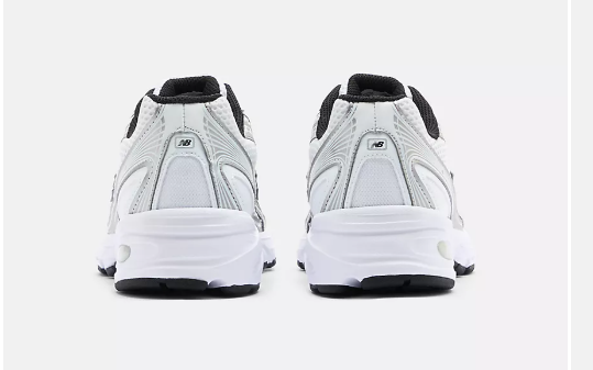 New Balance 740 Branco e Preto