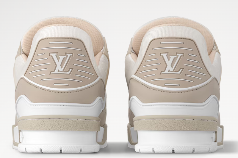 Louis Vuitton Trainers Bege